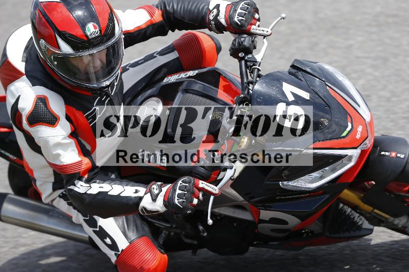 /Archiv-2024/29 12.06.2024 MOTO.CH Track Day ADR/Gruppe gelb/61